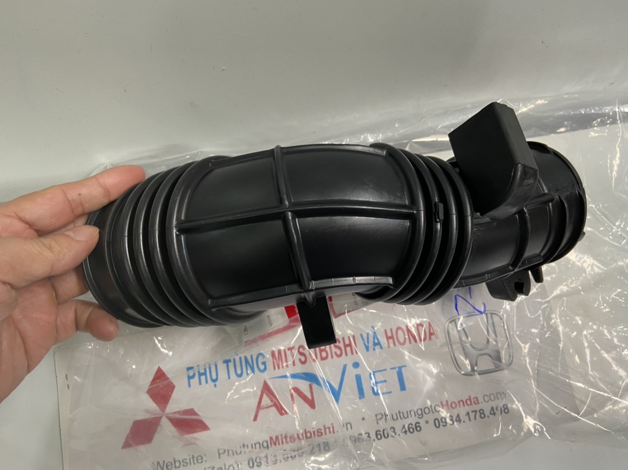 Cổ hút gió xe Honda CIVIC 2009